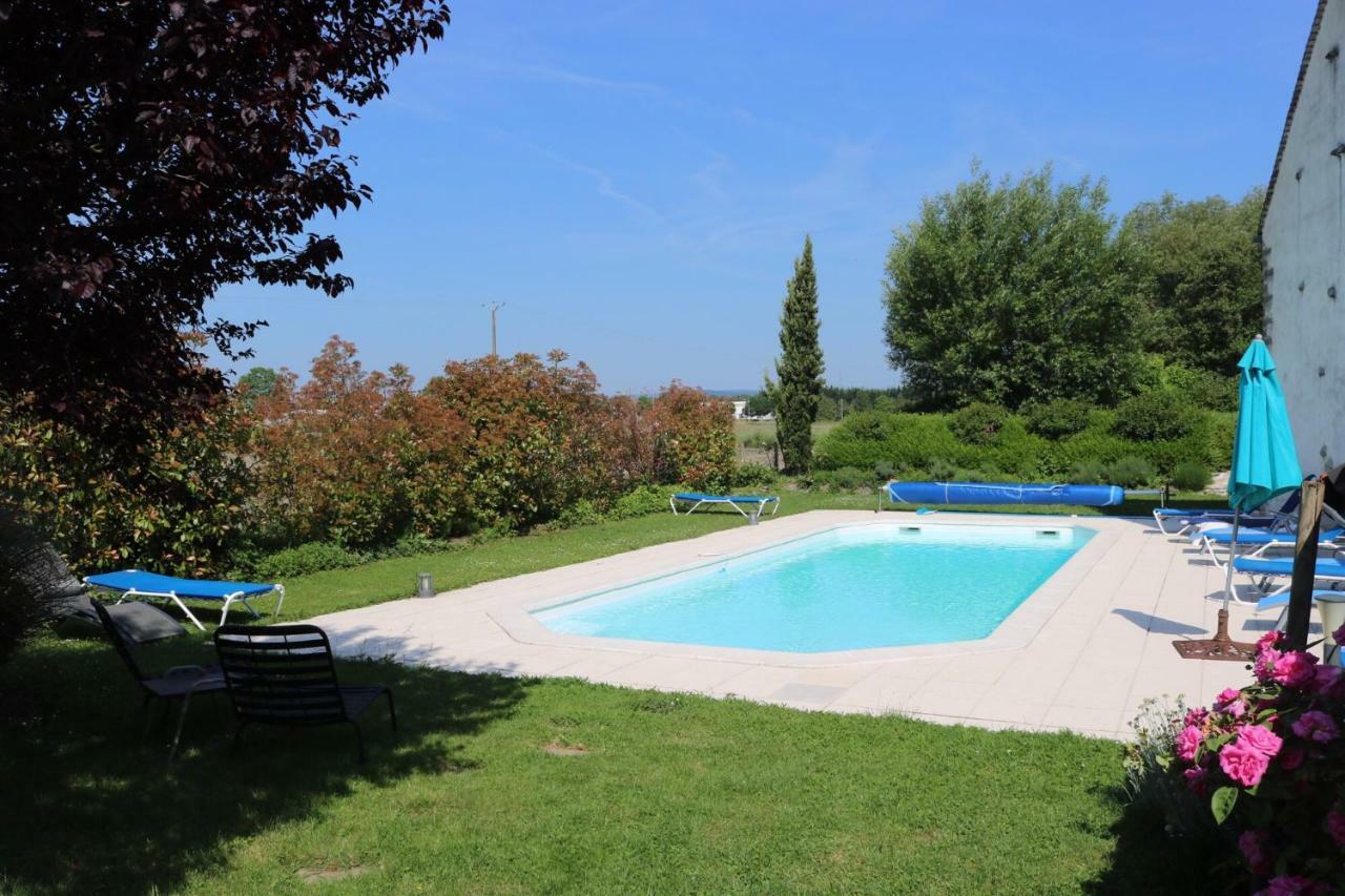 Gite Le Meix Chapeau Levernois Exterior photo